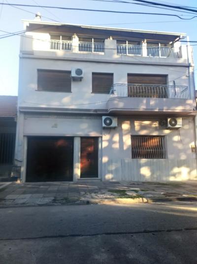 Casa 3 dormitorios en venta en Avellaneda