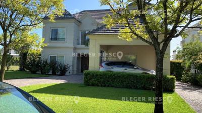 Casa en venta en Villanueva, Tigre
