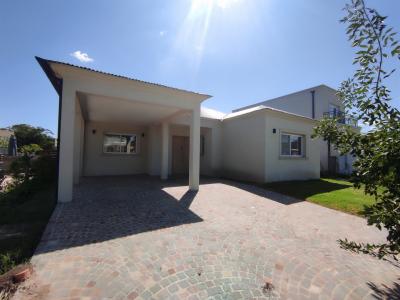 Casa 3 dormitorios en venta en Pilar del Este, Pilar
