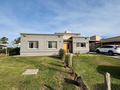 Casa en venta en La Cuesta, Pilar