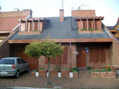 Casa 3 dormitorios en venta en Bernal, Quilmes