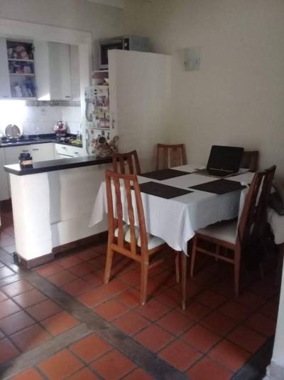 Casa 3 dormitorios en venta en Martinez, San Isidro