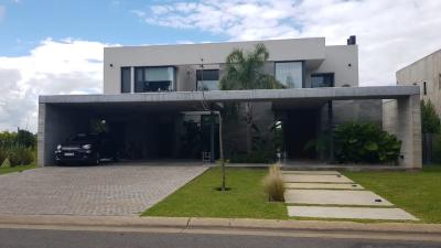 Casa 3 dormitorios en venta en Nordelta, Tigre