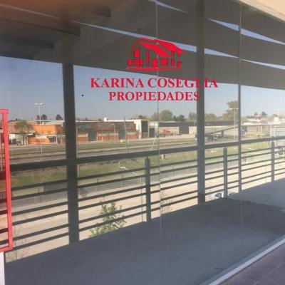 Local en venta en Verdi 57, Pilar