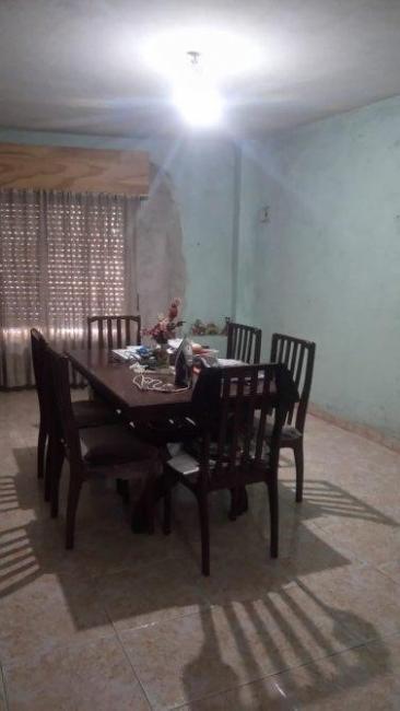 Casa 2 dormitorios en venta en Berazategui, Berazategui
