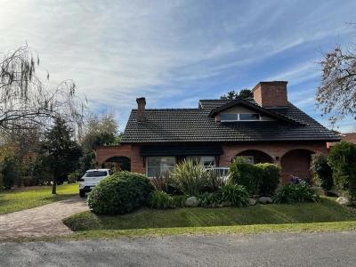 Casa 3 dormitorios en venta en Banco Provincia, Moreno