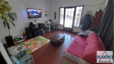 Casa 4 dormitorios en venta en Saenz Peña, Tres de Febrero