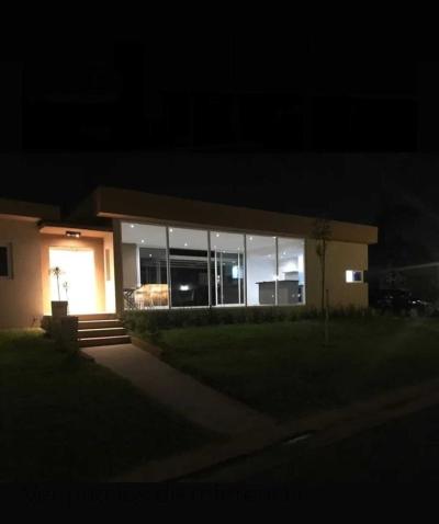 Casa 3 dormitorios en alquiler temporario en Pilar del Este, Pilar