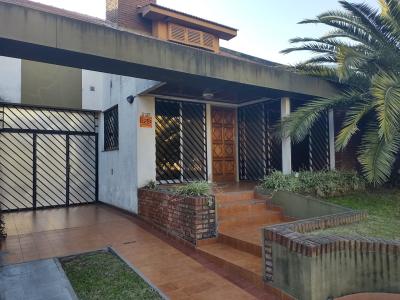 Casa 3 dormitorios en venta en Martin Coronado, Tres de Febrero