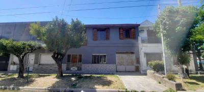 Casa 3 dormitorios en venta en Sarandi, Avellaneda