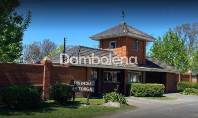 Casa 3 dormitorios en venta en La Reja, Moreno