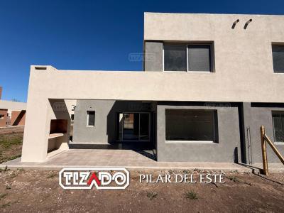 Casa 2 dormitorios en venta en Pilar del Este, Pilar