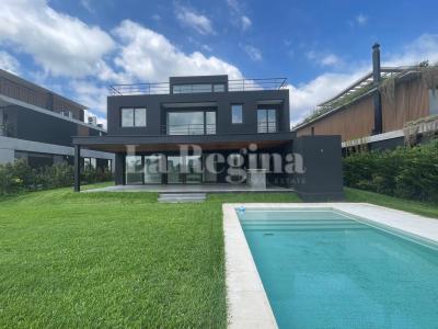Casa 4 dormitorios en venta en Nordelta, Tigre