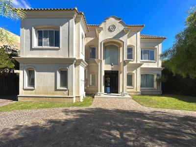Casa 4 dormitorios en venta en Villanueva, Tigre