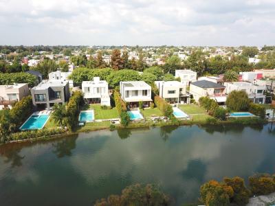 Casa 3 dormitorios en venta en General Pacheco, Tigre