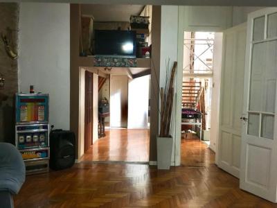 Casa 3 dormitorios en venta en Flores, Ciudad de Buenos Aires