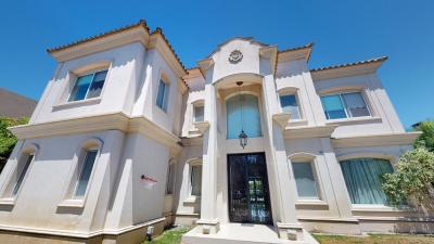 Casa 4 dormitorios en venta en Villanueva, Tigre