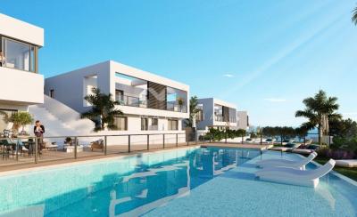 Casa 4 dormitorios en venta en Malaga