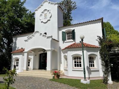 Casa 4 dormitorios en venta en Mapuche Country Club, Pilar