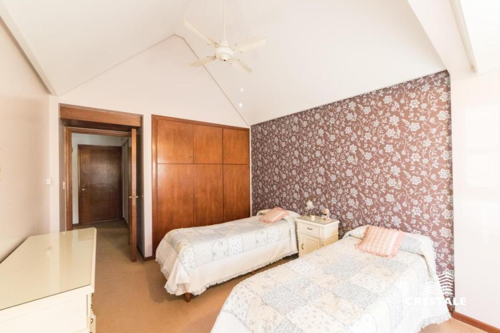 Casa 4 dormitorios en venta, Acevedo 600, Fisherton, Rosario