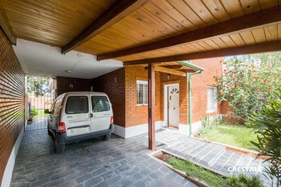 Casa 3 dormitorios en venta, Los Podestá 8700, Fisherton, Rosario