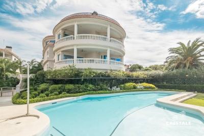 Cochera en venta, Oasis del Yacht - José Hernández 1200, Alberdi, Rosario