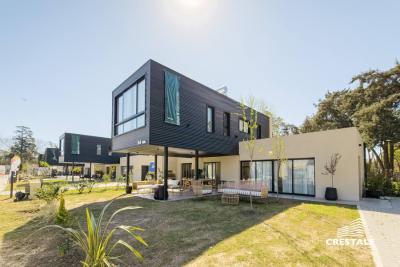 Casa 2 dormitorios en venta, Condo Funes, Centro, Funes