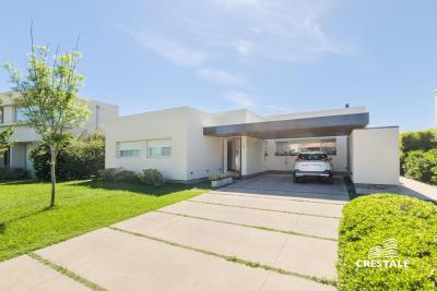 Casa 3 dormitorios en venta, San Sebastián, San Sebastian, Funes