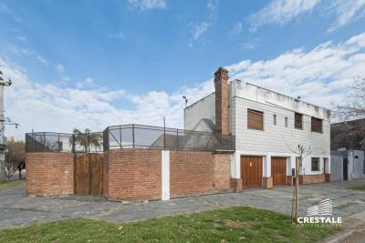 Casa 6 dormitorios en venta, Garay y Moreno, España y Hospitales, Rosario