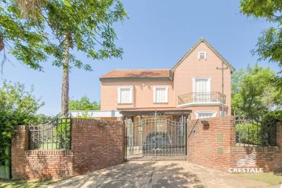 Casa 4 dormitorios en venta, Sarmiento 1400 - Funes, Funes, Funes