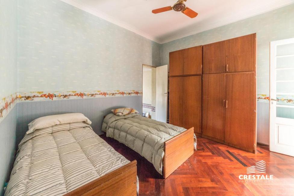 Casa 4 dormitorios en venta, Chacabuco y Pellegrini, Republica de la Sexta, Rosario