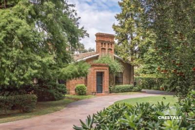 Casa 4 dormitorios en venta, Bv. Argentino y Acevedo, Fisherton, Rosario